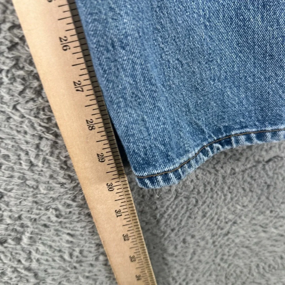 Levis before purchasing